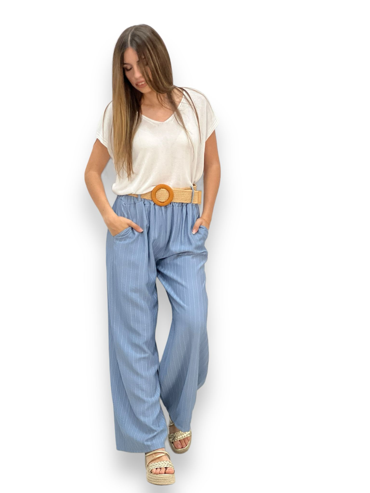 PANTALON RAYA CON CINTURON RAFIA