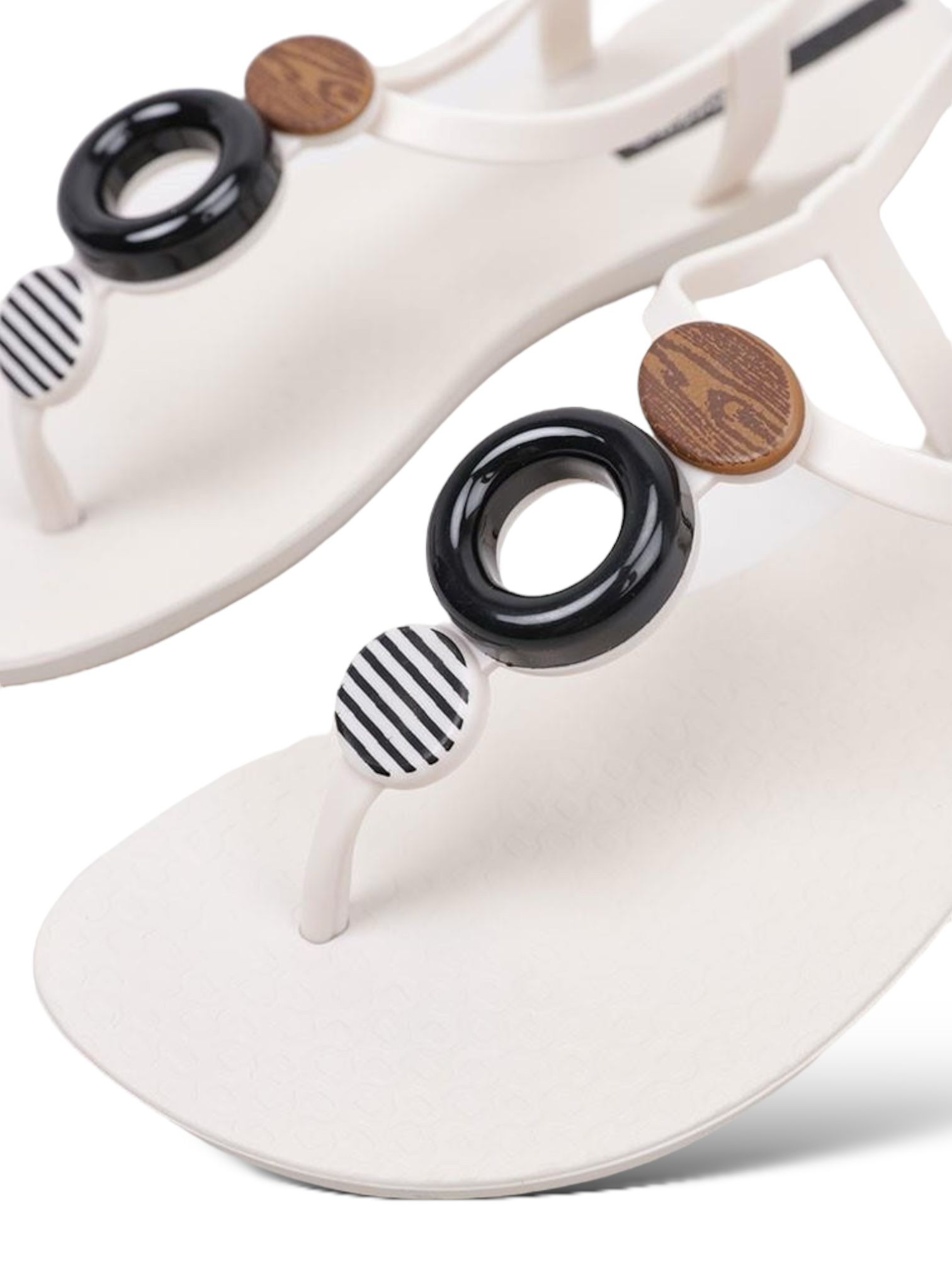 IPANEMA CLASS MODERN FEM BEIGE