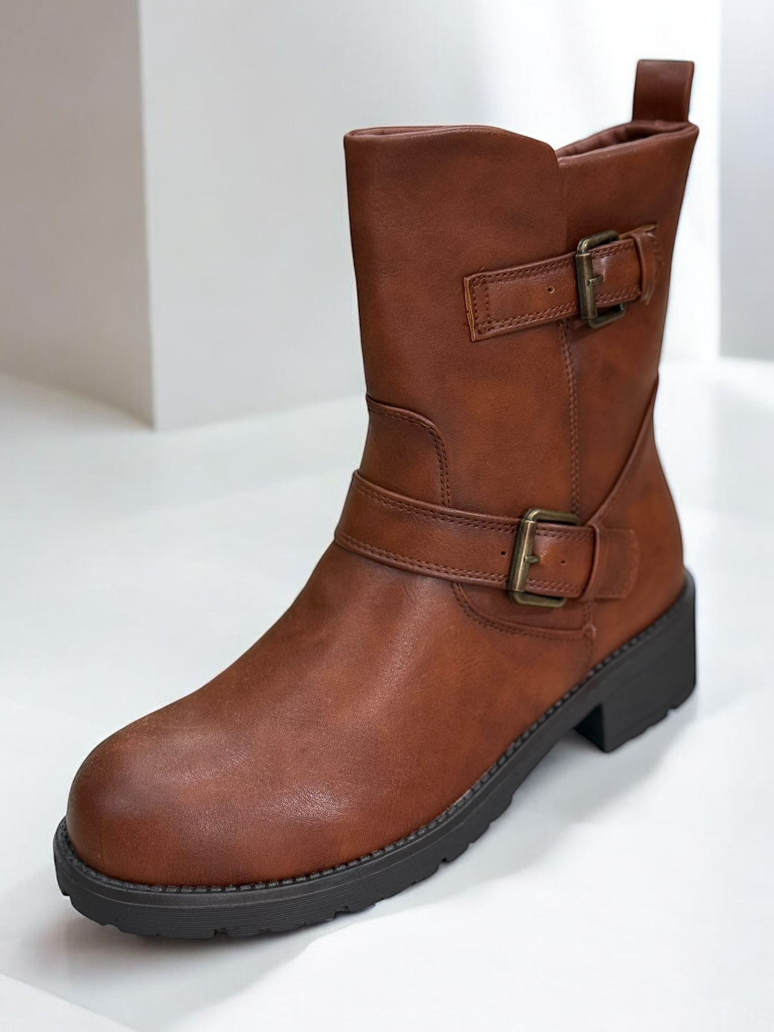 BOTA BAJA MARRON 2