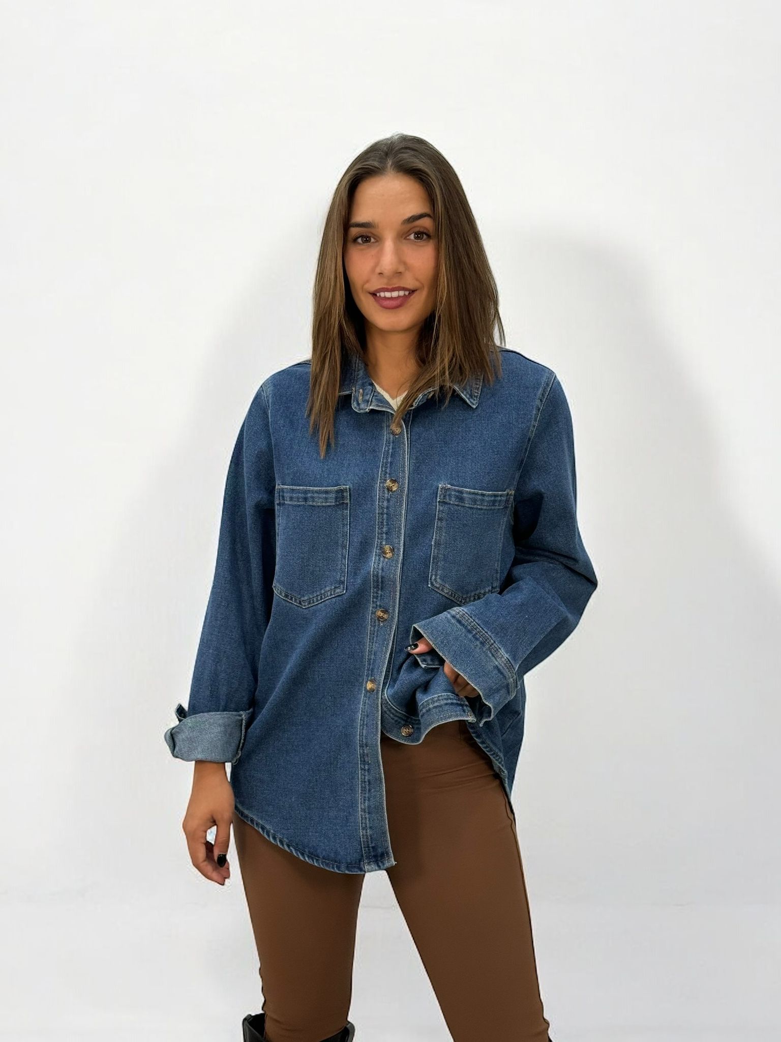 CAZADORA  DENIM OVERSIZE BOLSILLOS 2