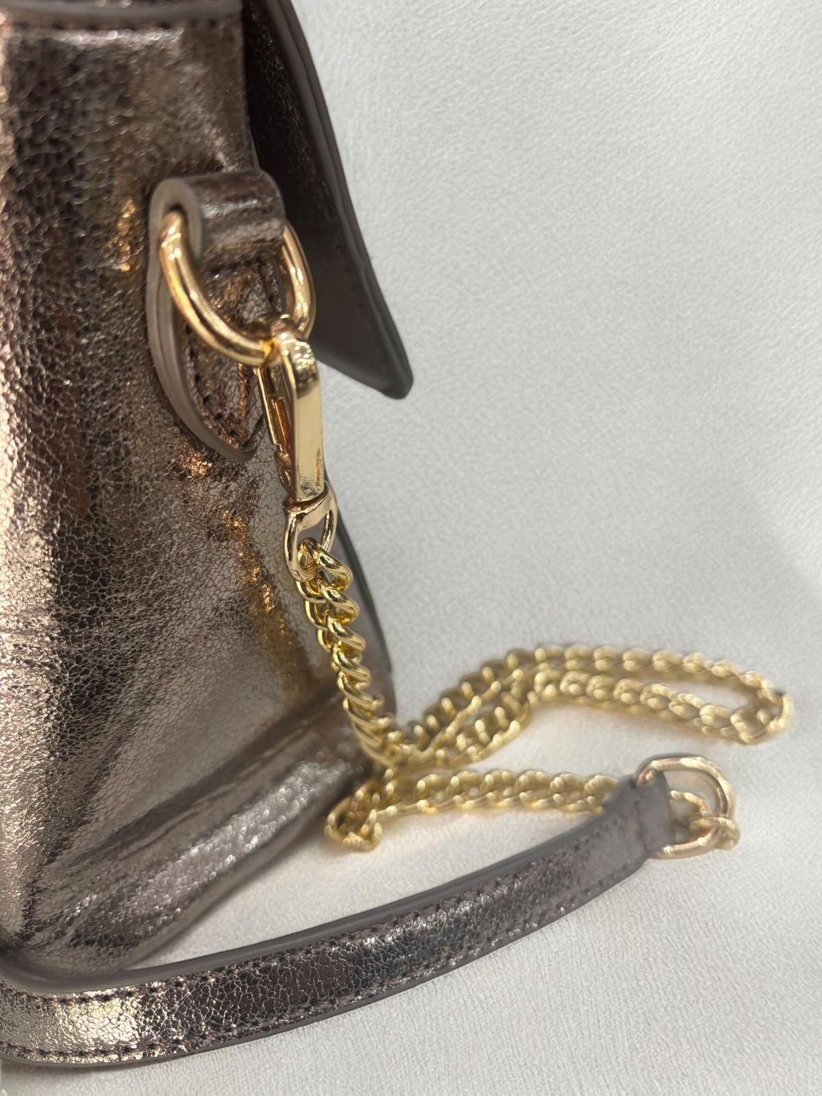 BOLSO CITY HEBILLA METALIZADO