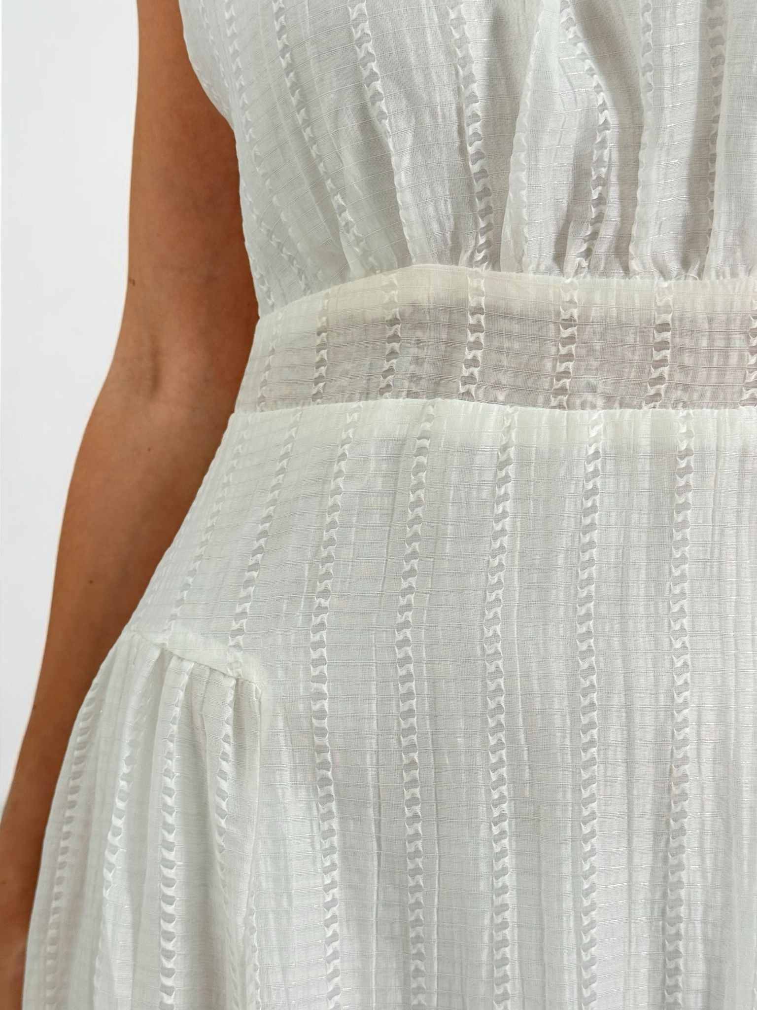 VESTIDO HALTER