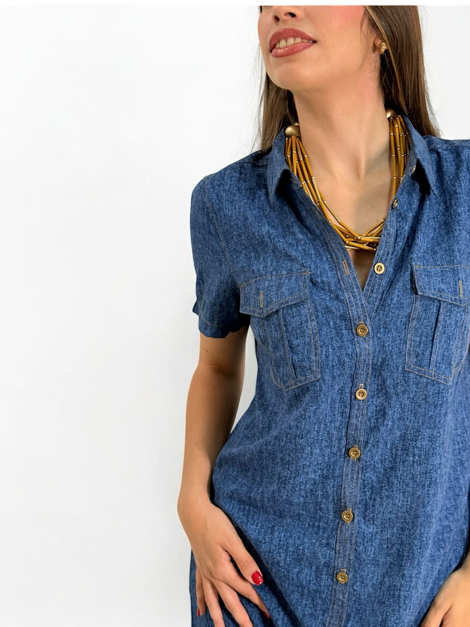 Detalle vestido denim
