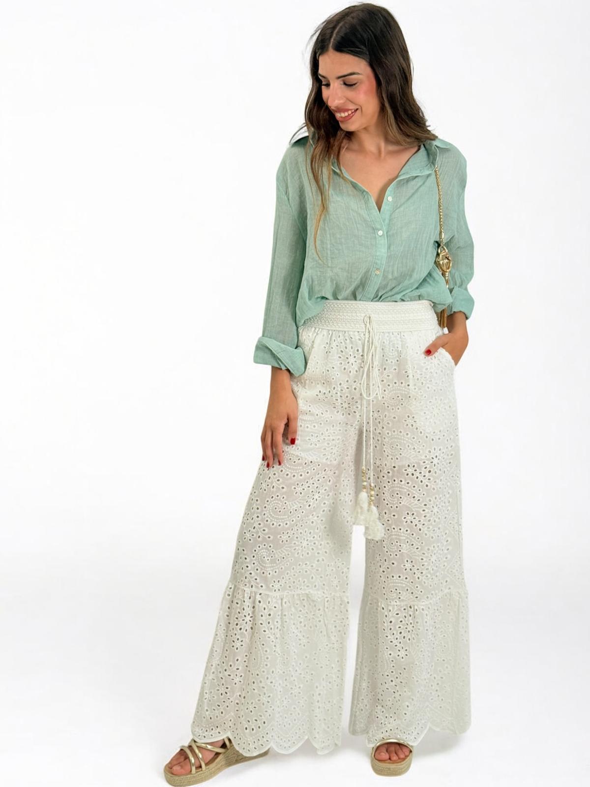 PANTALON PERFORADO BLANCO