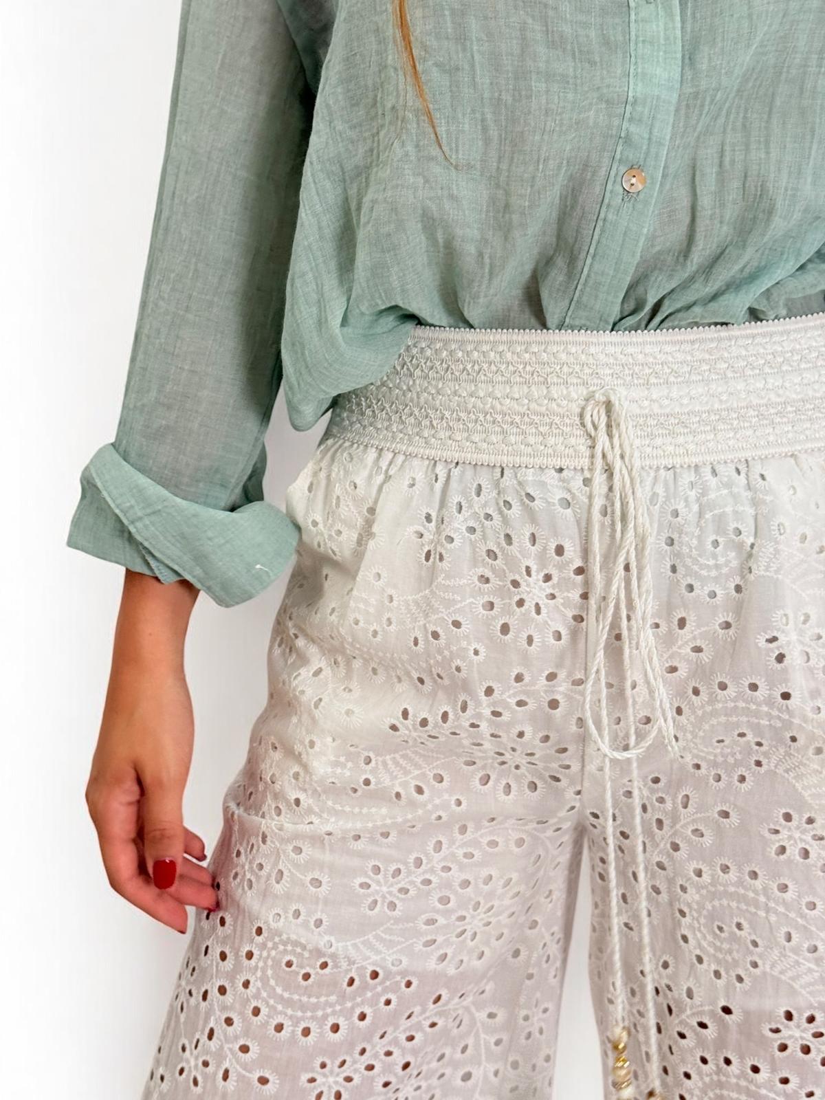 PANTALON PERFORADO BLANCO