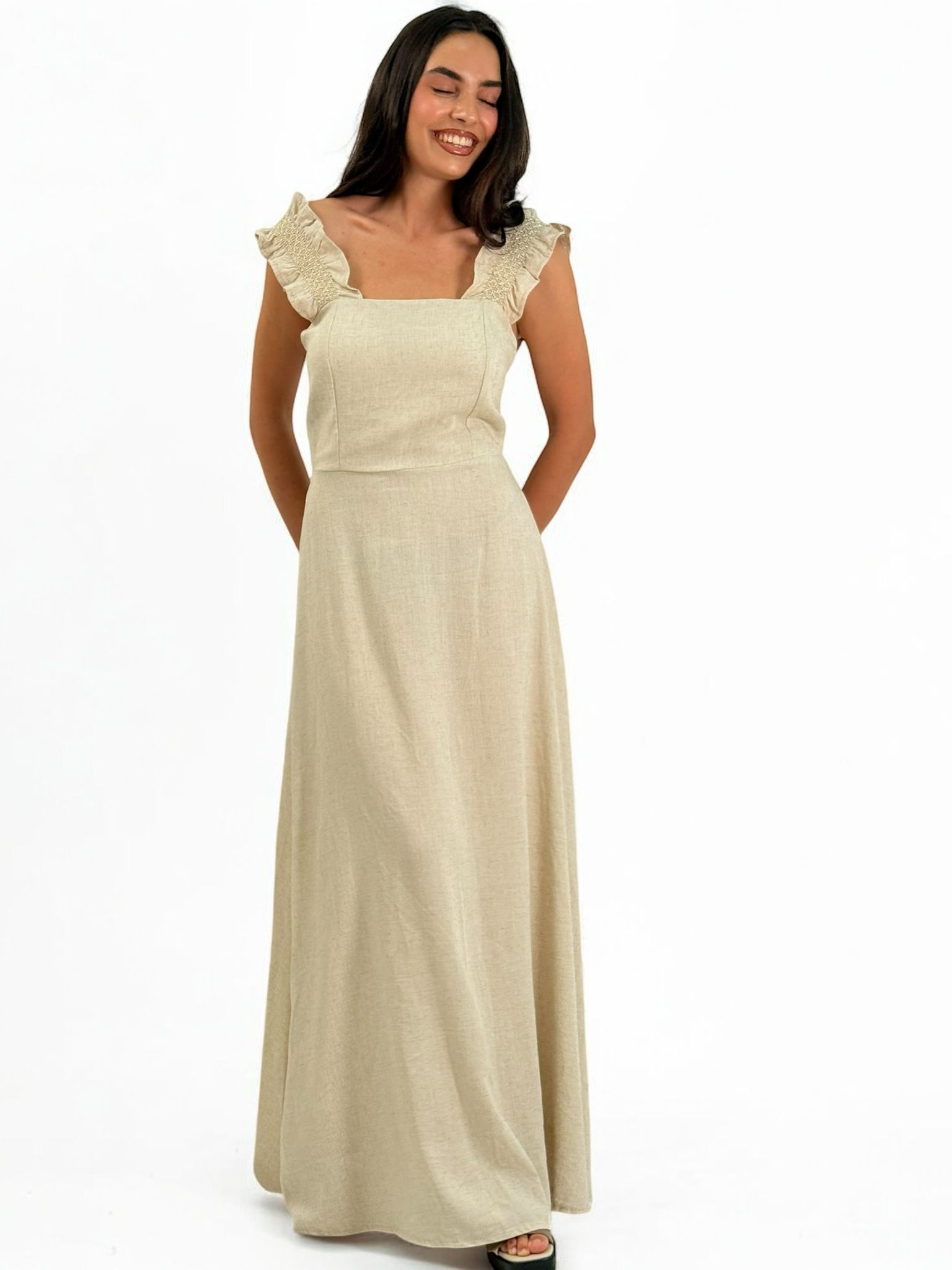 VESTIDO LINO DETALLES