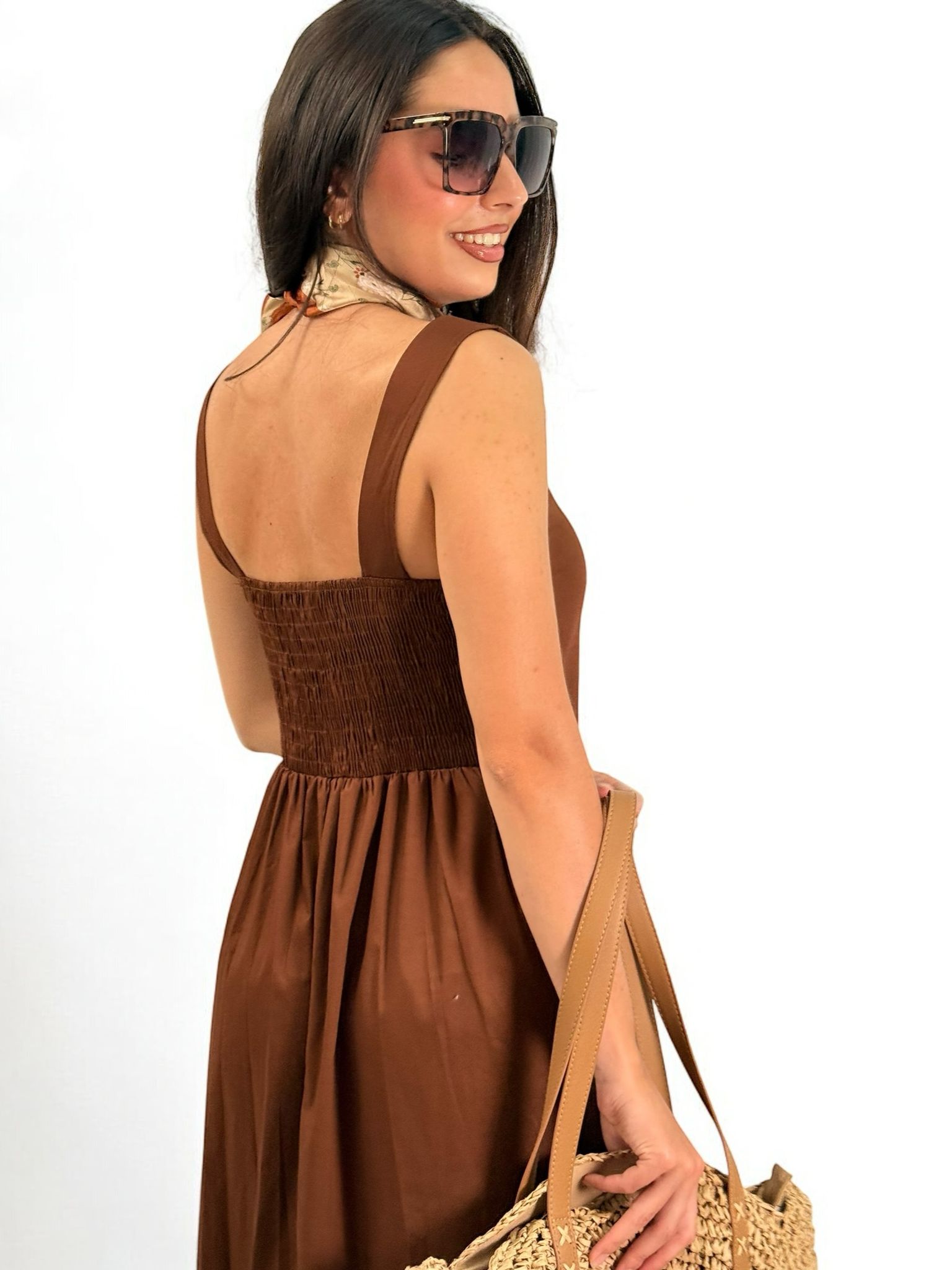 VESTIDO ESCOTE CUADRADO