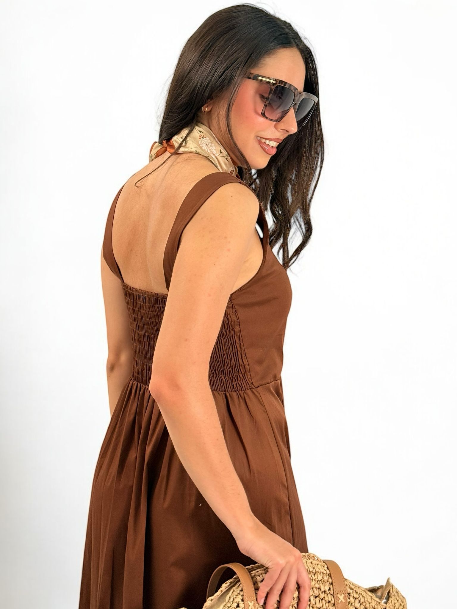 VESTIDO ESCOTE CUADRADO