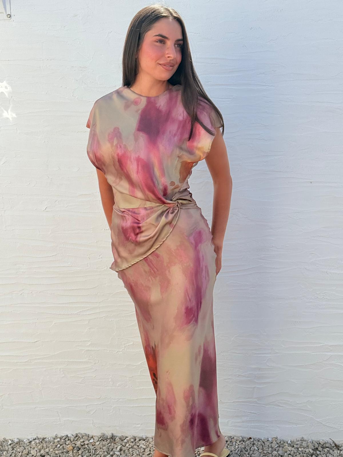 VESTIDO SATINADO ESTAMPADO