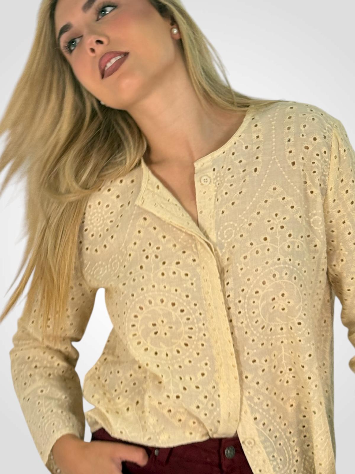 CAMISA BORDADOS
