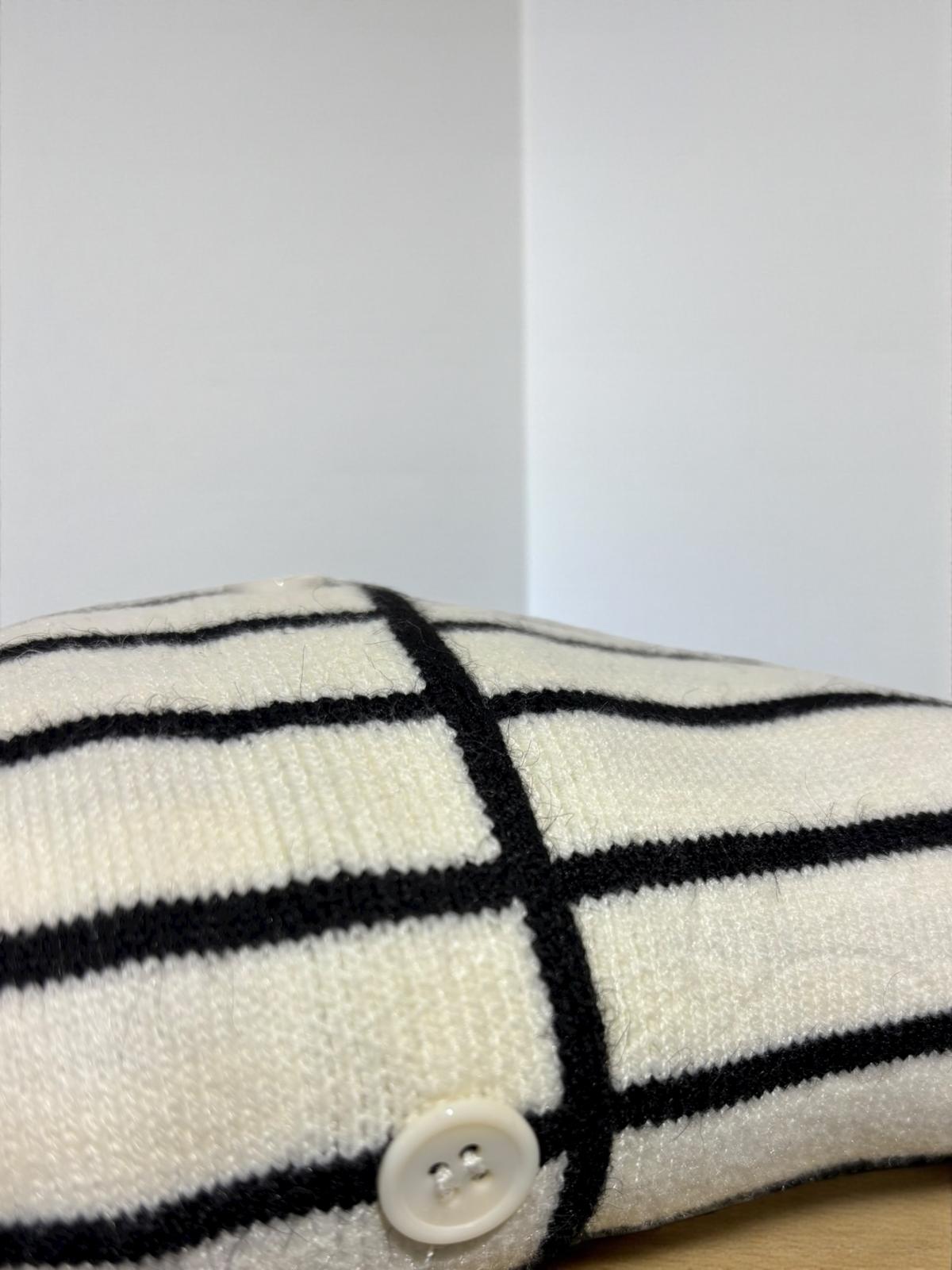 CARDIGAN RAYAS