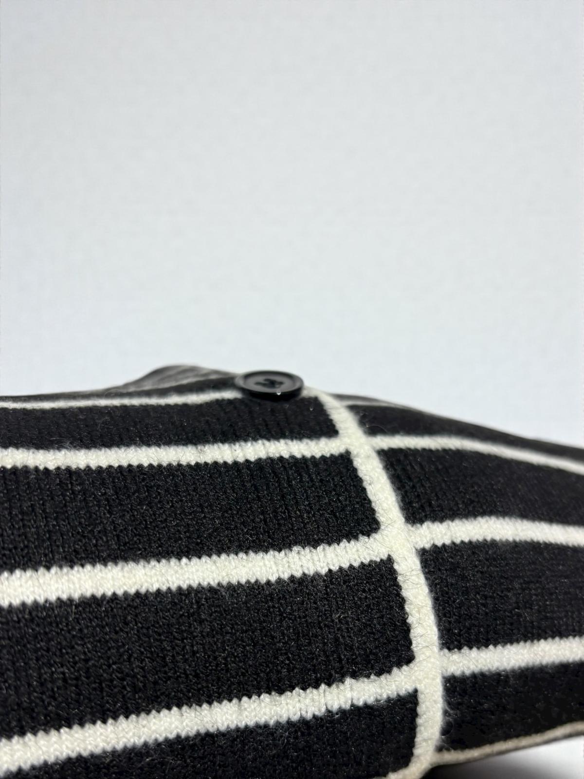 CARDIGAN RAYAS