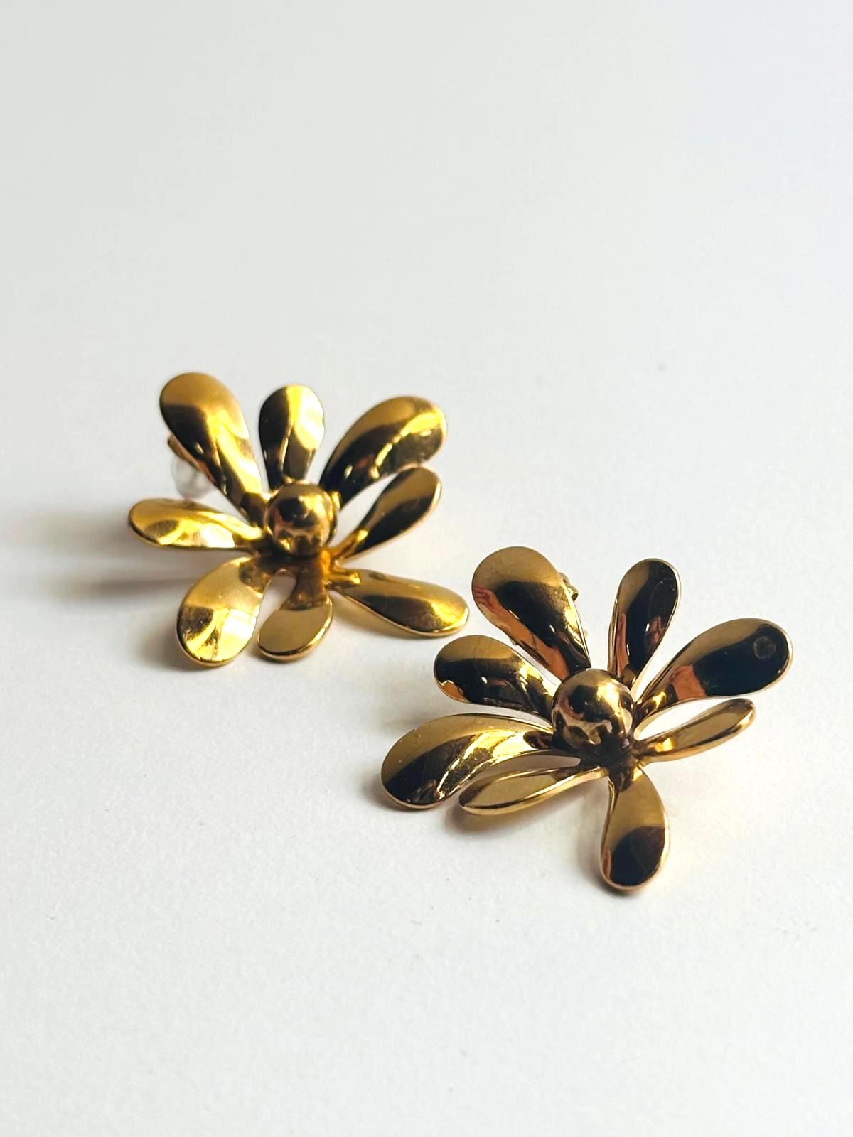 PENDIENTES PETALOS