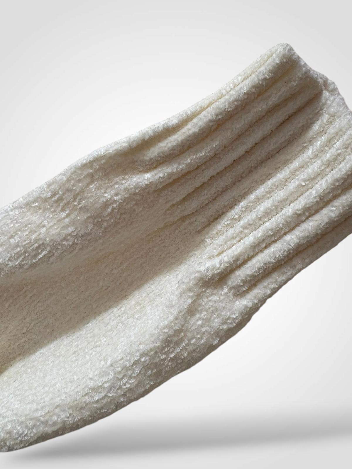 JERSEY CHENILLA CUELLO REDONDO