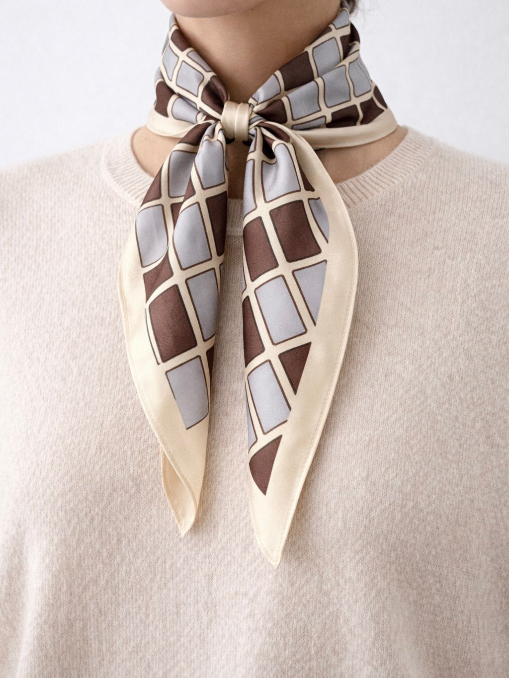 PASHMINA RASO CUADROS 66X66