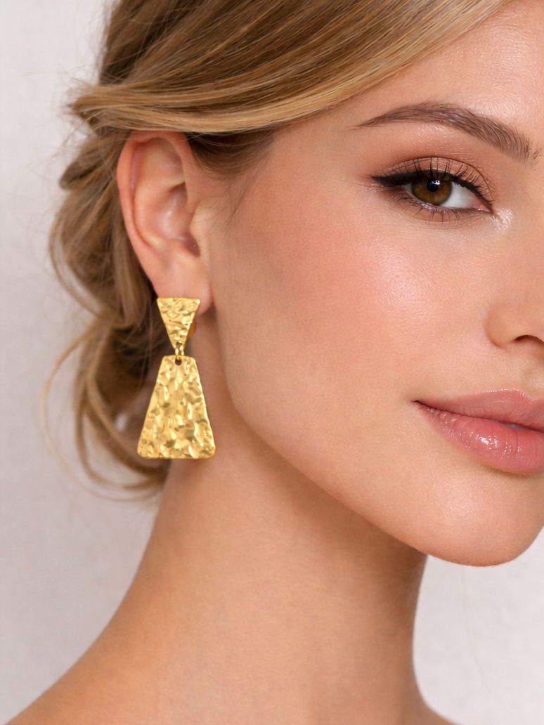 PENDIENTES ACERO TRIANGULO