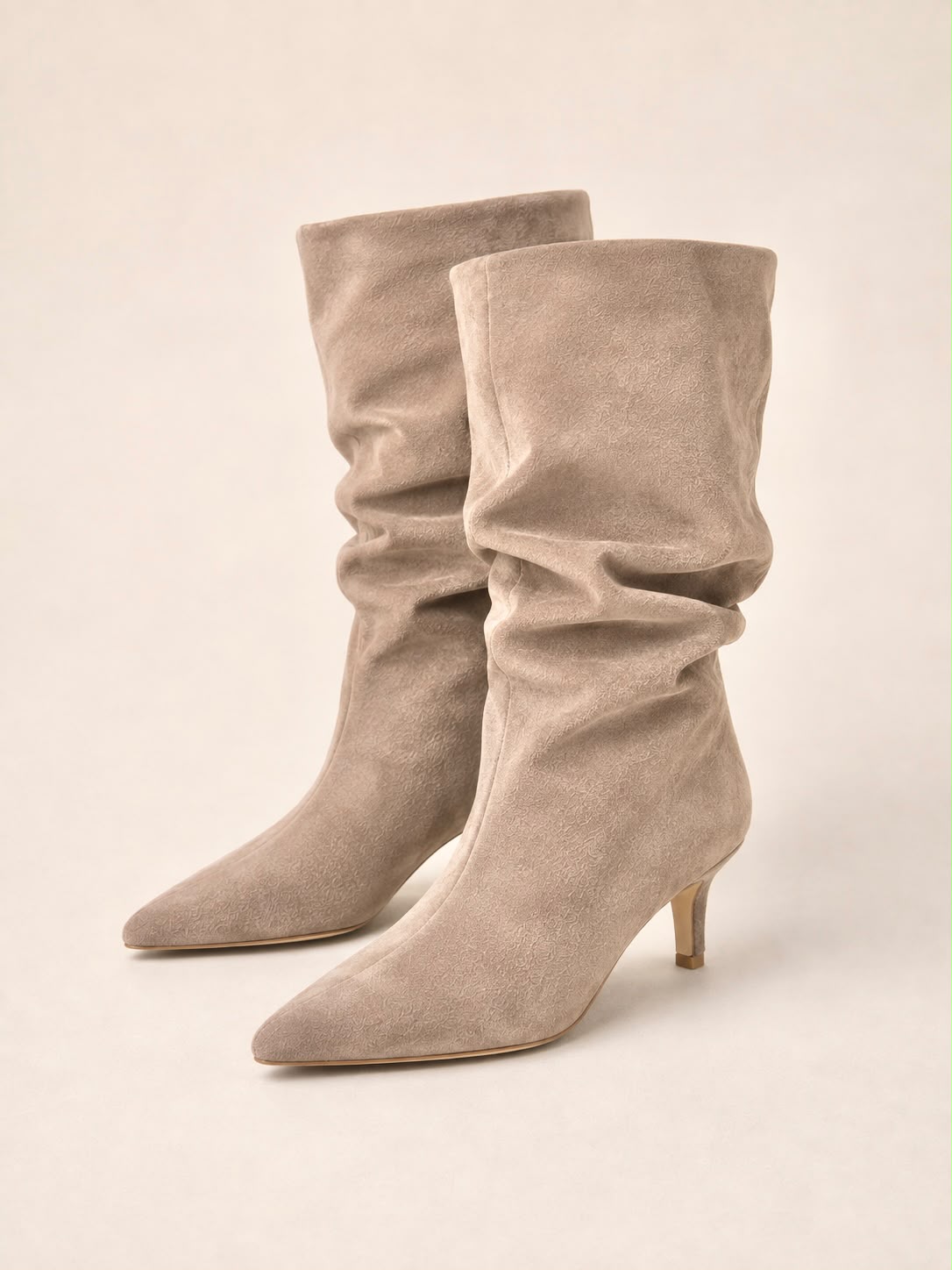 BOTA SLOUCHY